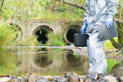 cleaning contaminated sites